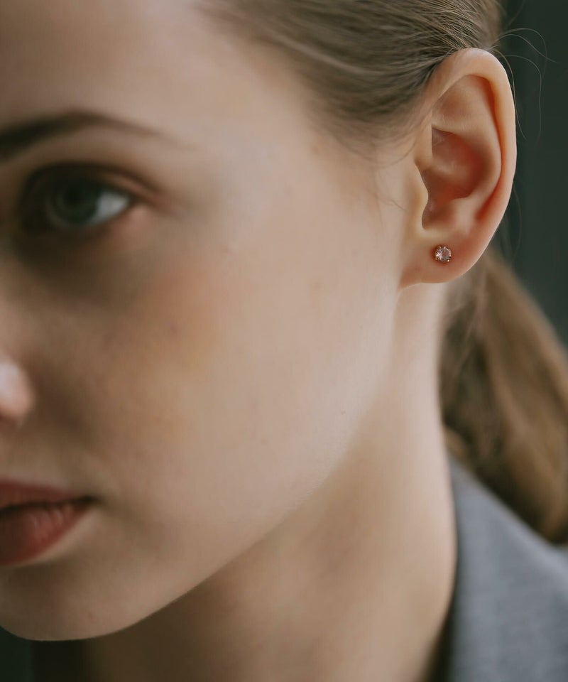 ピアス 一粒 天然石 【enlille-nova エンリル・ノヴァ】  ゴールド K10 金属アレルギー対応 タンザナイト ブルートパーズ トルマリン  ブランド 10K 10金 小さめ 小さい 小ぶり 大人 おしゃれ シンプル レディース  誕生石 エレガント 石 パワーストーン お守り 軽量 推し色