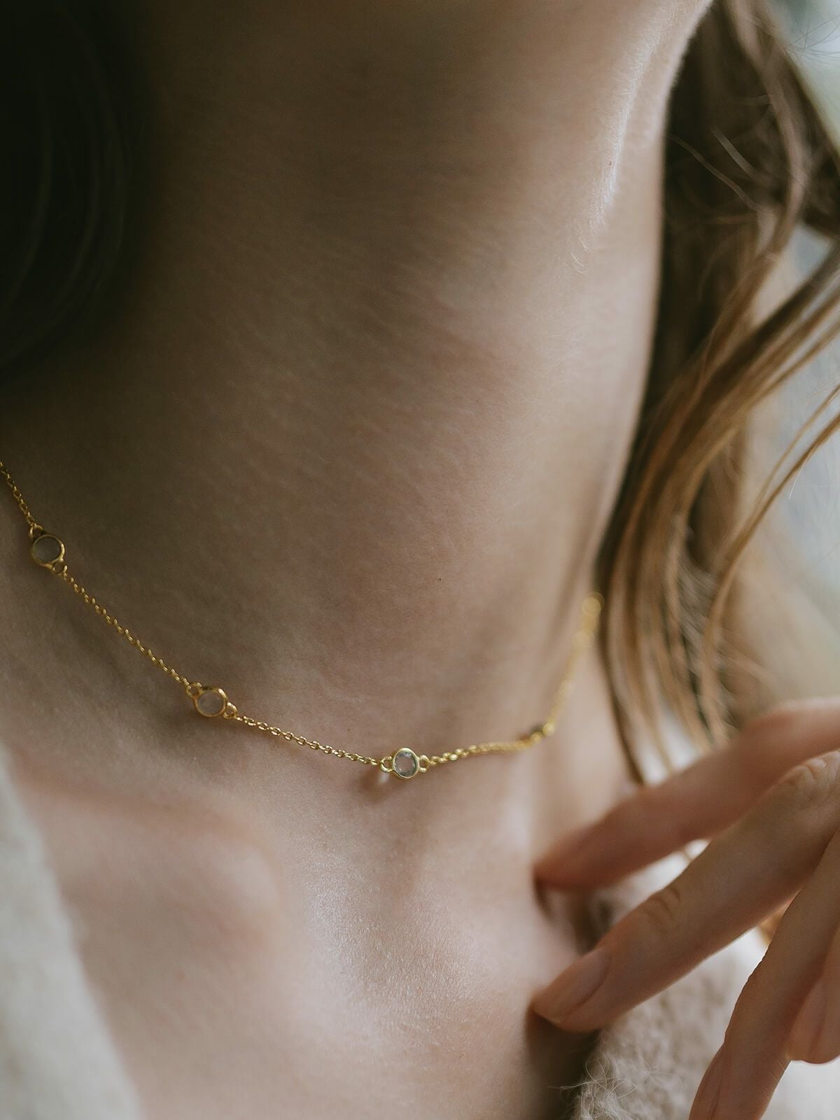 ネックレス レディース 天然石 シンプル 【quinelle クィネル】 チョーカー ホワイトクォーツ クリスタル ゴールド シルバー925 大人 カジュアル 金属アレルギー ジュエリー ネックレス チェーン シルバー かわいい おしゃれ