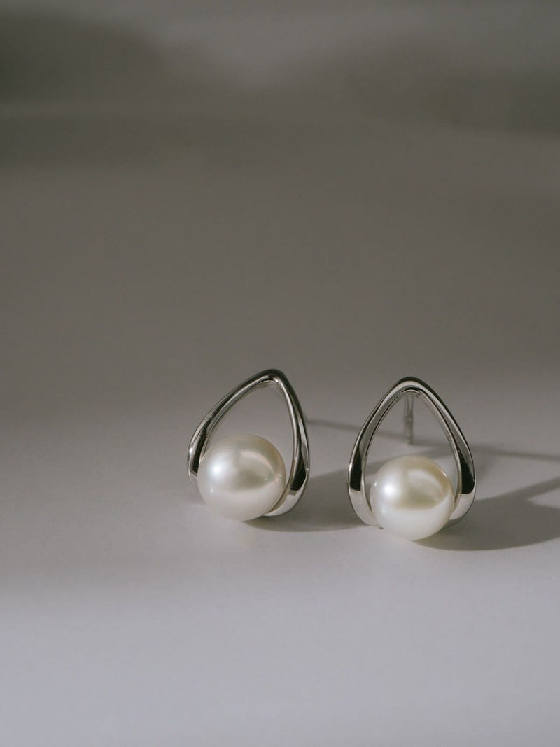 パール ピアス 一粒 ドロップ ぶら下がり シルバー925 金属アレルギー対応 フープ 【arne アルメ】 ドロップピアス 18k 仕上げ ピアス 真珠 普段 使い シルバー ゴールド ニッケルフリー シンプル ギフト プレゼント 女性 誕生日 クリスマス バレンタイン