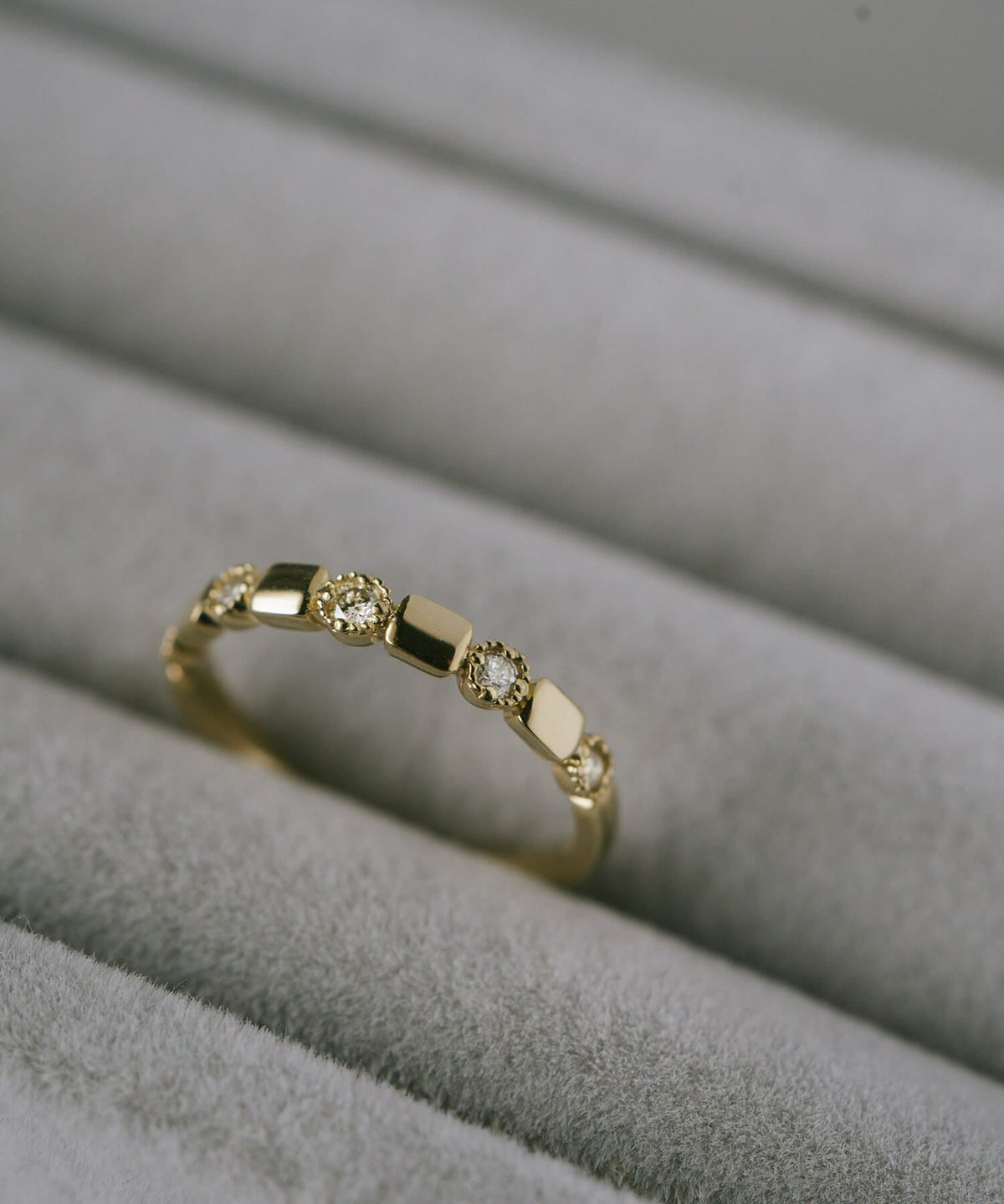 ピンキーリング k18 ダイヤ リング 指輪 ダイヤモンド 18金 シンプル 【tessera-r テセラ】 ダイヤモンドリング ファランジリング 関節リング 18k ゴールド 誕生石 レディース おしゃれ つけっぱなし 華奢 リング 重ね 付け 重ねづけ 繊細 受注生産