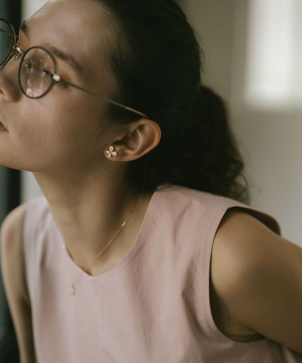 蝶 ピアス 10K 金属アレルギー 対応 【terra-papillon テラ・パピロン】 蝶々 バタフライ かわいい ピアス 10金 k10 色ーゴールド オパール 小さめ ピアス 小ぶり 大人 おしゃれ ピアス シンプル 小さい 誕生石 エレガント 石 パワーストーン お守り 繊細