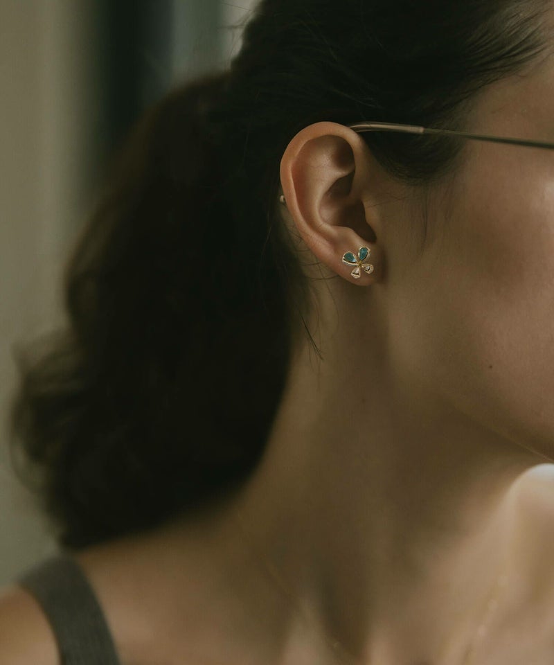 蝶 ピアス 10K 金属アレルギー 対応 【terra-papillon テラ・パピロン】 蝶々 バタフライ かわいい ピアス 10金 k10 色ーゴールド オパール 小さめ ピアス 小ぶり 大人 おしゃれ ピアス シンプル 小さい 誕生石 エレガント 石 パワーストーン お守り 繊細