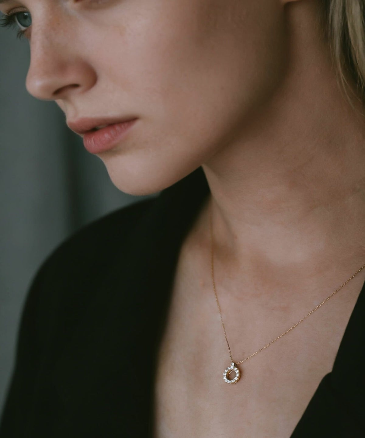 ゴールド １８K ダイヤモンド ネックレス レディース ブランド