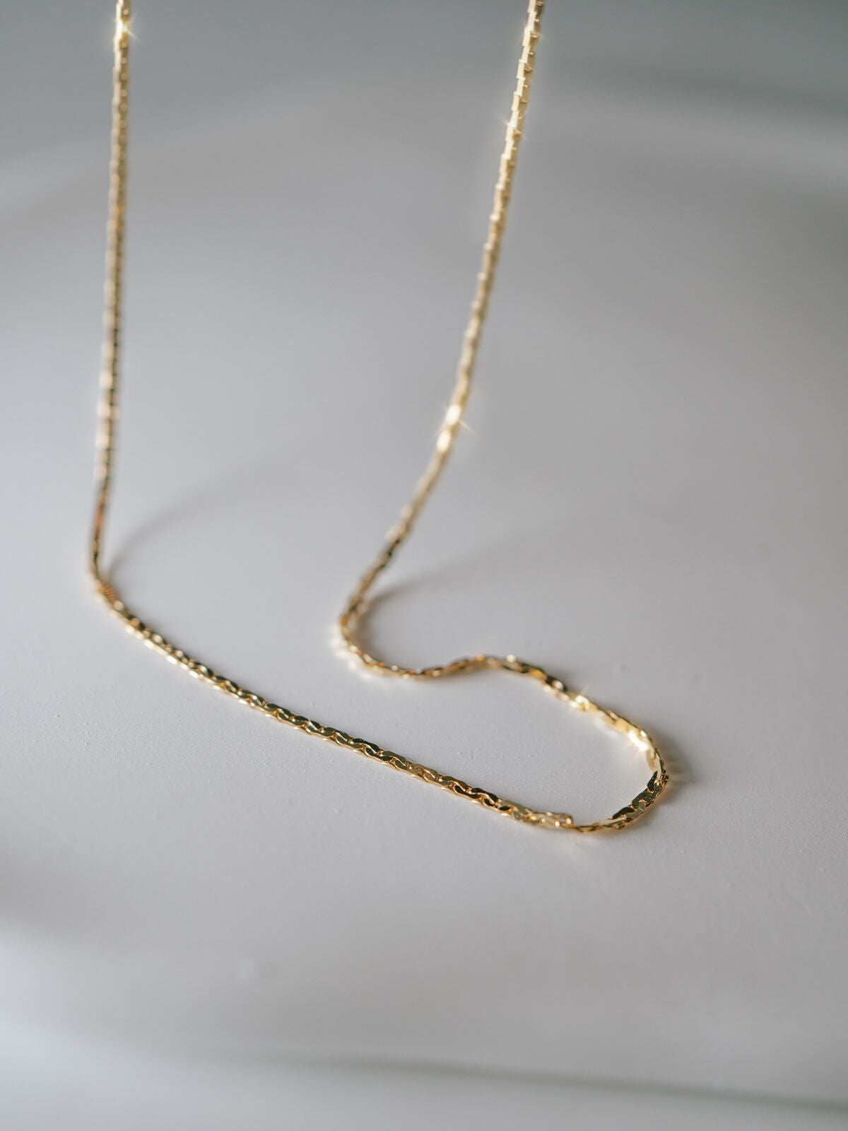 18金 ネックレス レディース 大人 チェーン 45cm 【ariadne-elne アリアドネ・エルネ】 ネックレス だけ 華奢 チェーンだけ 18K K18 ゴールド シンプル ゴールド スキンジュエリー 細い 大人 可愛い おしゃれ 軽量 普段使い 20代 30代 40代 50代 ギフト プレゼント 受注生産