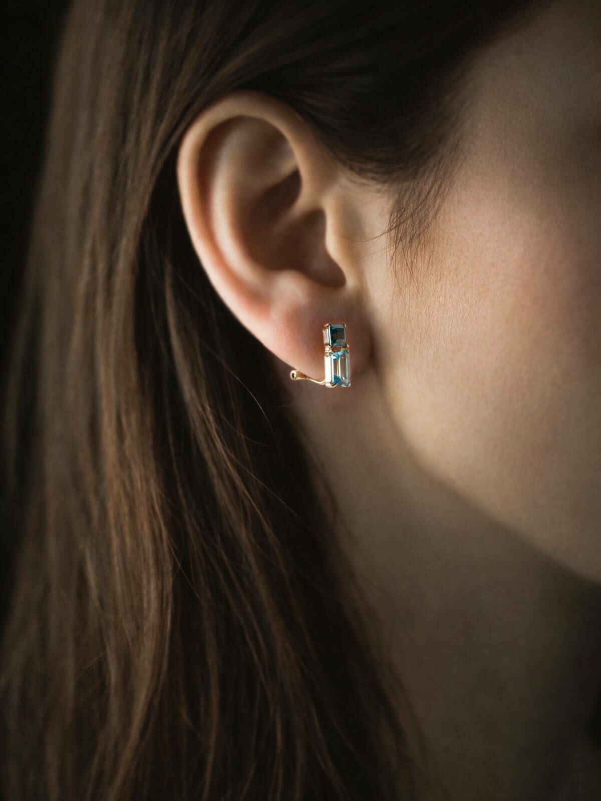 イヤリング 天然石 レディース K10 金属アレルギー対応 【tetra-nesto テトラ・ネスト】 ブルートパーズ トパーズ アクセサリー 小ぶり 10K 10金 ゴールド イヤーカフ 可愛い シンプル キラキラ ジュエリー ノンホール ピアス 受注生産